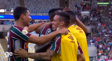 Jogadores do Fluminense comemorando o gol diante do América-MG pelo Brasileirão - Transmissão Premiere
