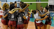 Jogadoras do Fluminense comemorando a vitória diante do Osasco pela Superliga Feminina - Mailson Santana/Fluminense FC/Flickr