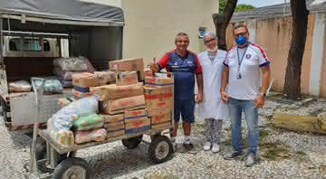Fortaleza doa estoque de alimentos que seriam usados em período de treinos no clube - Gildo Ferreira