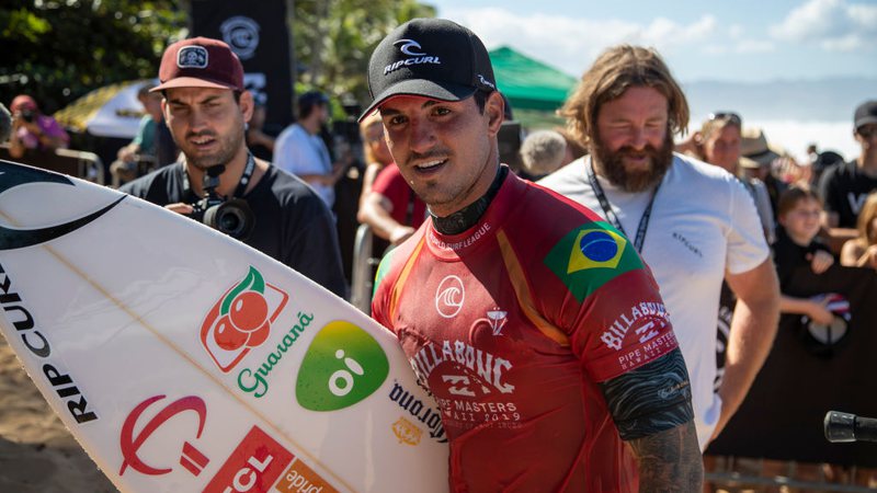 Gabriel Medina segue vivo na etapa do Mundial de Surfe - GettyImages