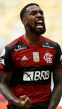 Gerson comemorando gol pelo Flamengo