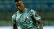 Zagueiro que interessou Palmeiras e Flamengo entra na mira do Chelsea - Getty Images