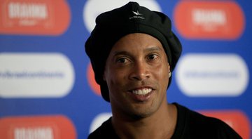 Ronaldinho Gaúcho aparece com uniforme de presidiário em atualização do Bomba Patch - GettyImages