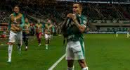 Dudu comemorando gol pelo Palmeiras - GettyImages