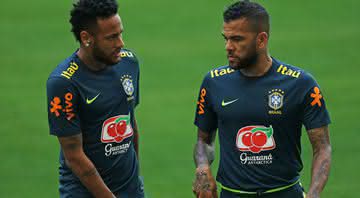 Neymar e Daniel Alves trabalharam juntos no PSG e na Seleção Brasileira - GettyImages