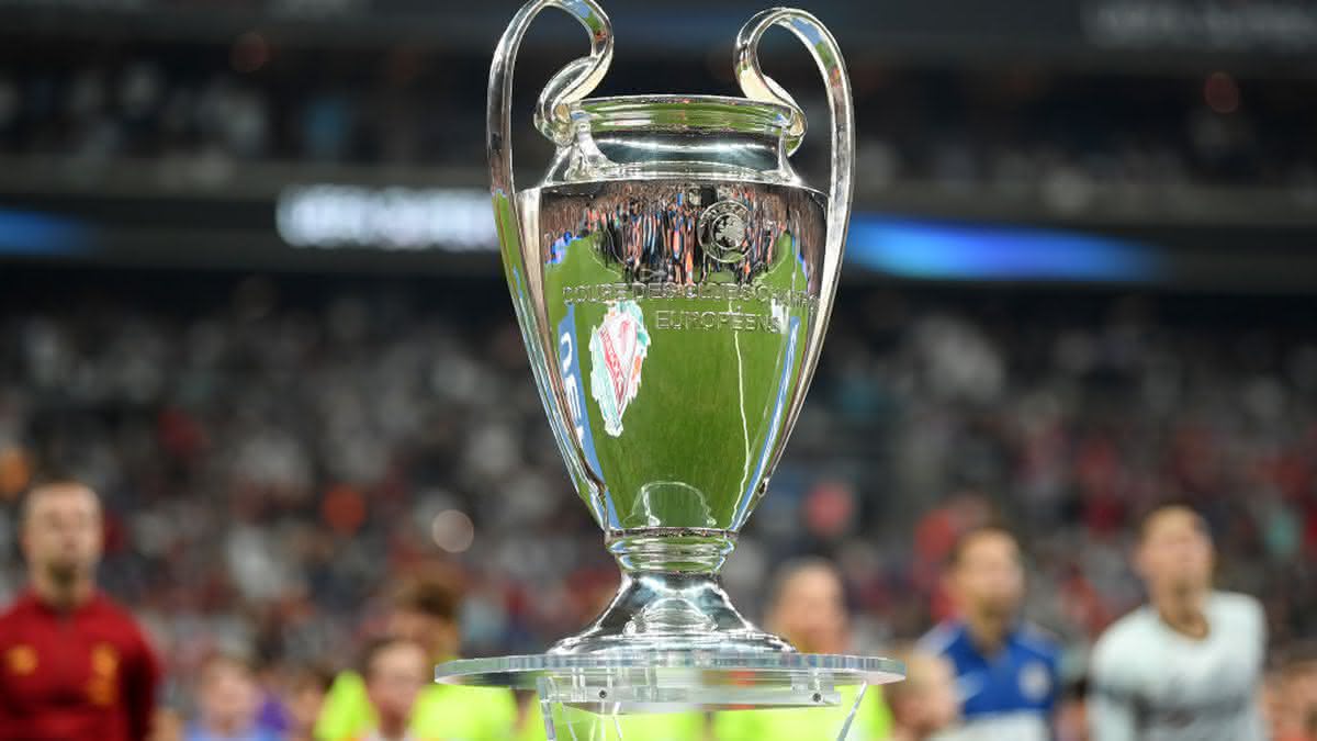 Uefa planeja concluir Liga dos Campeões com maratona de jogos em
