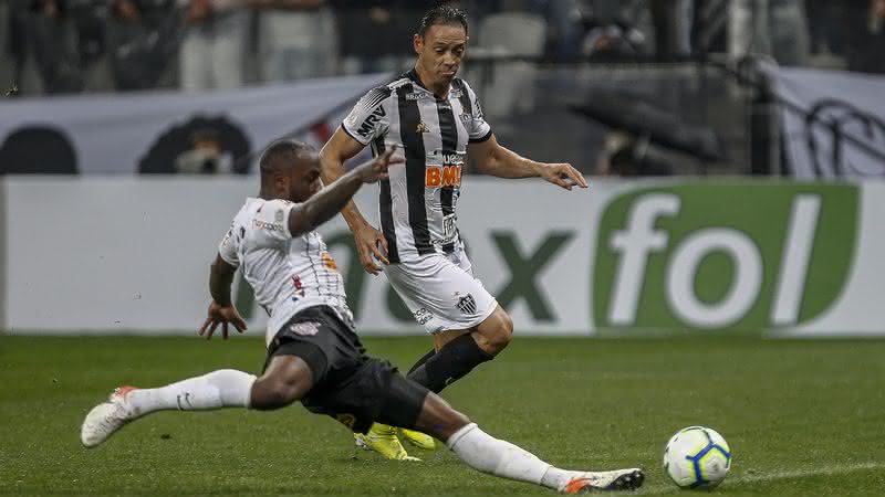 Corinthians e Atlético-MG em campo - Getty Images