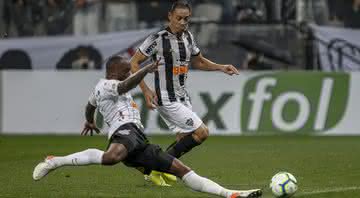 Corinthians e Atlético-MG em campo - Getty Images
