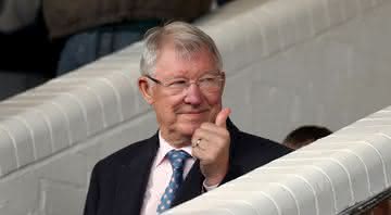 Ferguson se aposentou em 2013, mas sempre acompanha os jogos do United no Old Trafford - Getty Images