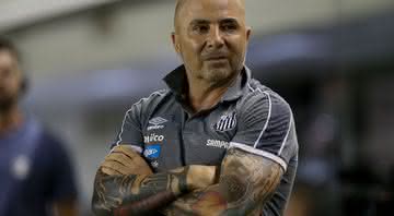 Treinador afirmou que seu compromisso com o Santos se manterá até o final, como combinado - GettyImages