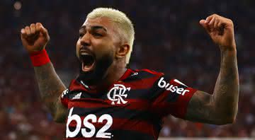 Gabigol comemorando gol com a camisa do Flamengo - GettyImages