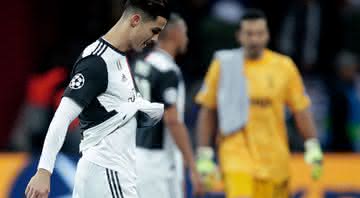 Cristiano Ronaldo em ação contra o Bayer Leverkusen em partida válida pela Champions League - GettyImages