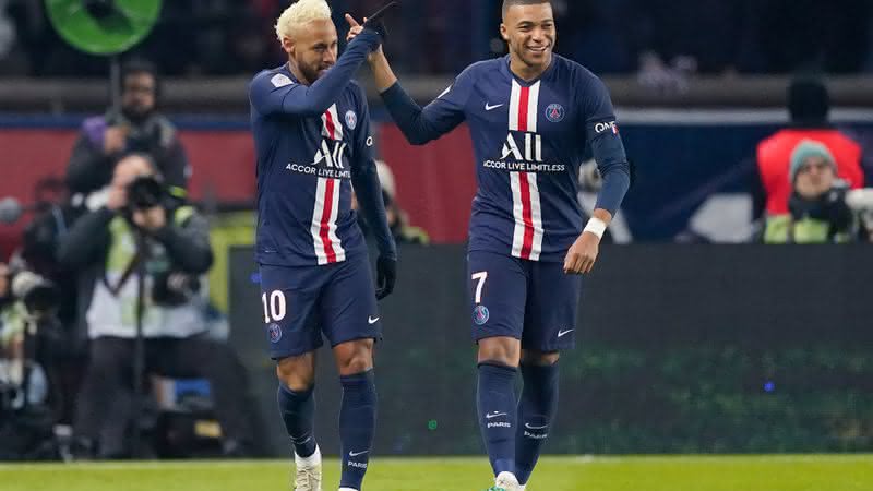 Neymar e Mbappé fizeram os gols da vitória parisiense - GettyImages