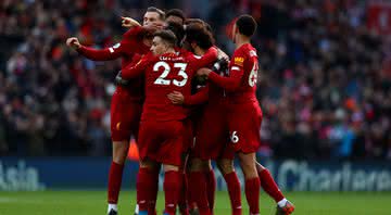 Jogadores do Liverpool comemorando o gol - GettyImages