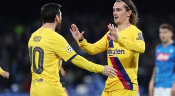Messi e Griezmann comemorando gol do Barcelona - GettyImages