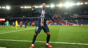 Neymar em ação pelo Paris Saint-Germain - GettyImages