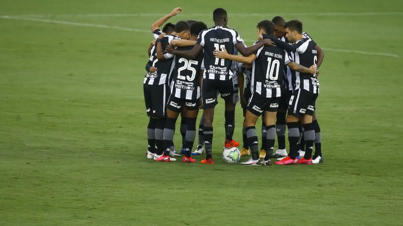Botafogo segue de olho no mercado da bola - GettyImages