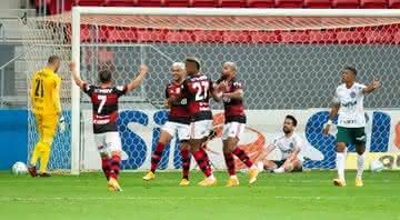 Flamengo e Palmeiras duelaram no Brasileirão - GettyImages