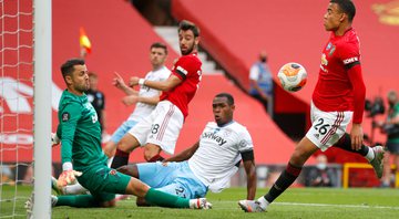 Manchester tropeça em casa e leva decisão por vaga na Champions para a última rodada - Getty Images