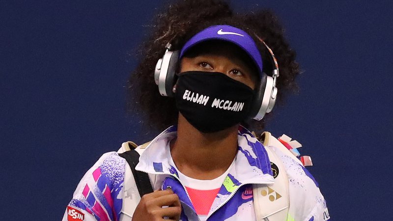 Naomi Osaka homenageia vítima de racismo no US Open - Matthew Stockman/Getty Images