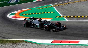 Bottas lidera dobradinha da Mercedes no primeiro treino livre para o GP da Itália - GettyImages