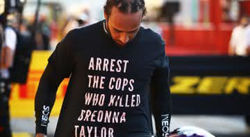 Breonna Taylor foi morta por pelo menos cinco tiros disparados por policiais - Getty Images