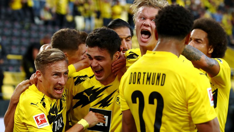 Jogadores jovens se destacam no Borussia Dortmund - Getty Images