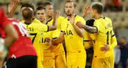 O Tottenham também avançou para o mata-mata da Europa League - Getty Images