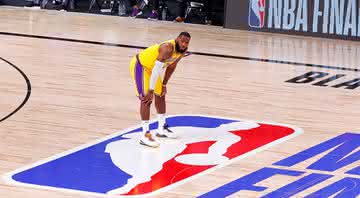 NBA: LeBron afirma ser “inaceitável” queda de rendimento dos Lakers no fim do jogo - GettyImages