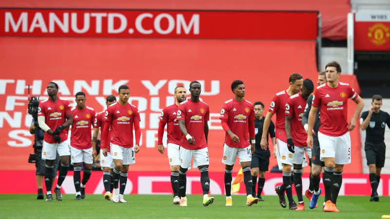 Manchester United entra em campo pela primeira vez após a derrota contra o Tottenham - Getty Images