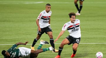 Igor Gomes e Brenner em jogo contra o Palmeiras - Getty Images