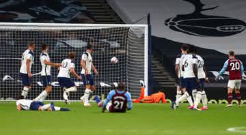 O Tottenham vencia por 3 a 0, mas cedeu o empate nos minutos finais da aprtida - Getty Images