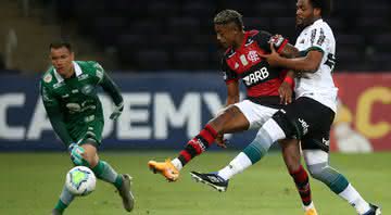 Flamengo domina e vence o Coritiba pelo Campeonato Brasileiro - GettyImages