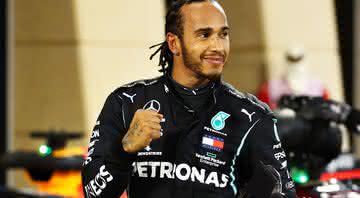 Lewis Hamilton, piloto de Fórmula 1 comemorando - GettyImages
