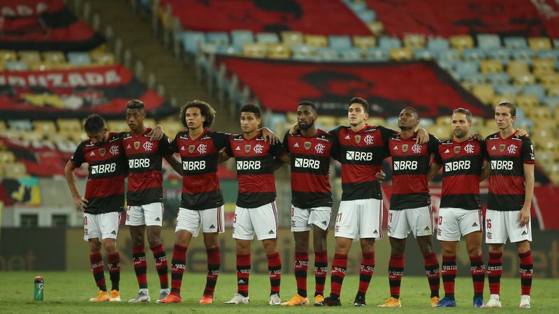 Flamengo em disputa de pênaltis contra o Racing - Getty Images