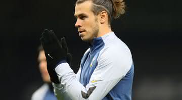 Bale em ação com a camisa do Tottenham - GettyImages