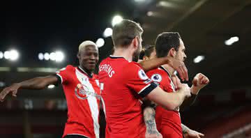 Southampton vence Liverpool e fica próximo de zona europeia - Getty Images
