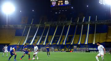 Santos e Boca Juniors em ação - GettyImages