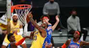 Com triplo-duplo, LeBron James comanda vitória do Los Angeles Lakers - GettyImages