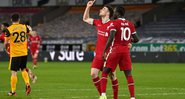 Jogadores do Liverpool comemorando gol - GettyImages