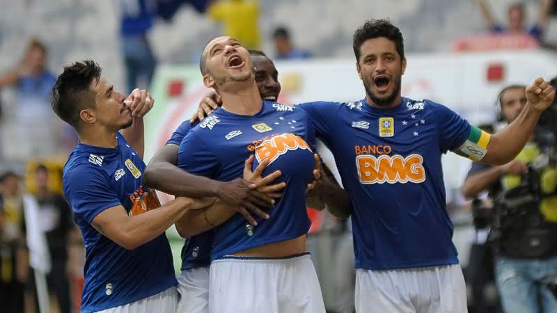 Nilton foi bicampeão brasileiro pelo Cruzeiro - GettyImages