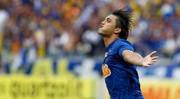 Marcelo Moreno em ação com a camisa do Cruzeiro - GettyImages