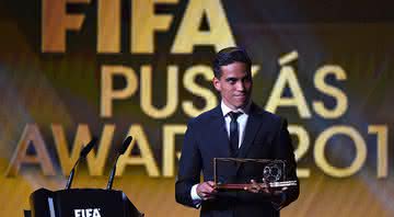 Apenas Neymar e Wendell Lira conseguiram levar o prêmio pra casa - Getty Images