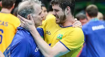 Bernardinho e o filho, Bruninho (Crédito: Getty Images)