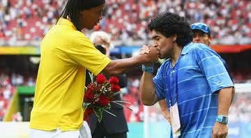 Maradona volta a defender Ronaldinho Gaúcho - GettyImages