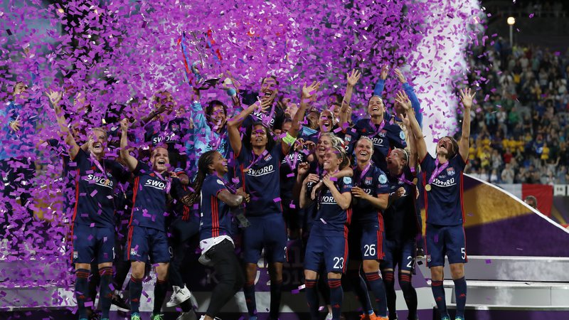 Lyon comemorando o título da Women's Champions League - GettyImages