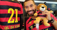 Gil visita a loja oficial do Sport na Ilha do Retiro - Instagram: @gilnogueiraofc