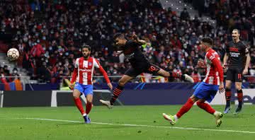 Com gol de brasileiro, Milan vence o Atlético de Madrid na Champions League - Getty Images