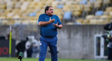 Guto Ferreira, treinador do Bahia na partida contra o Flamengo no Maracanã - GettyImages