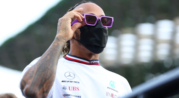 Hamilton tenta superar os problemas da Mercedes - GettyImages